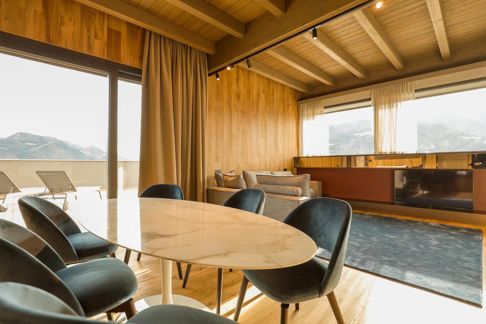 Collina Luxury Relais Hotel กลูโซเน ภายนอก รูปภาพ