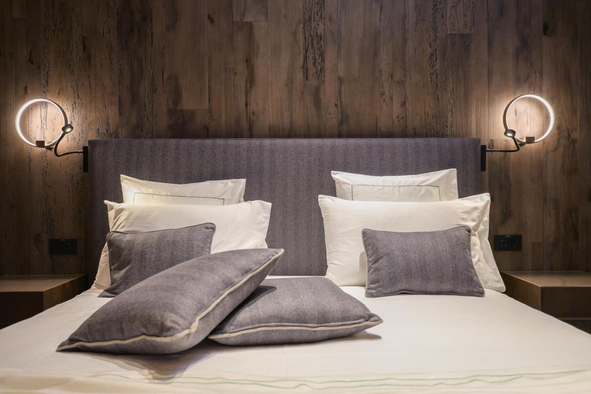Collina Luxury Relais Hotel กลูโซเน ภายนอก รูปภาพ