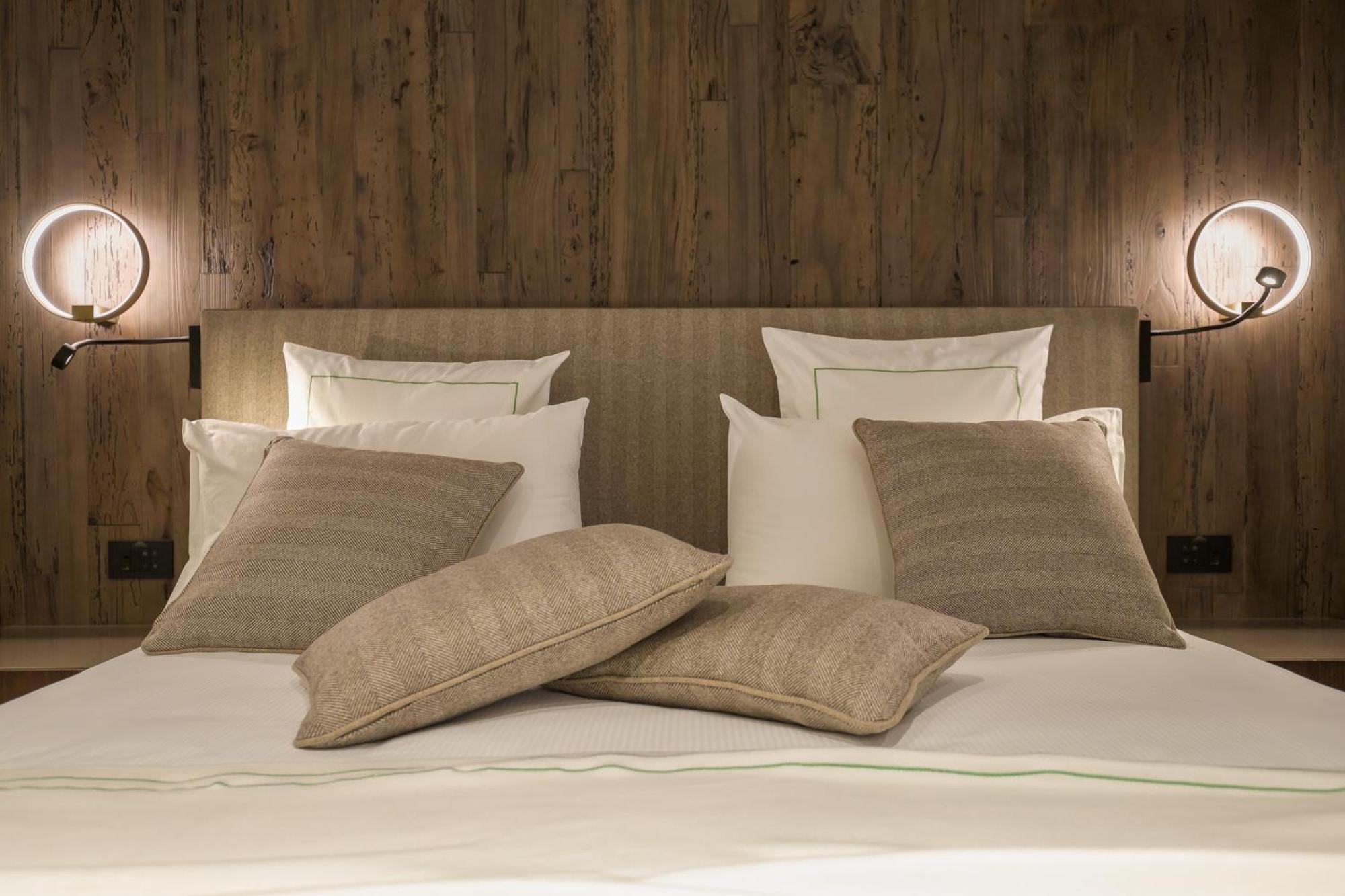Collina Luxury Relais Hotel กลูโซเน ภายนอก รูปภาพ